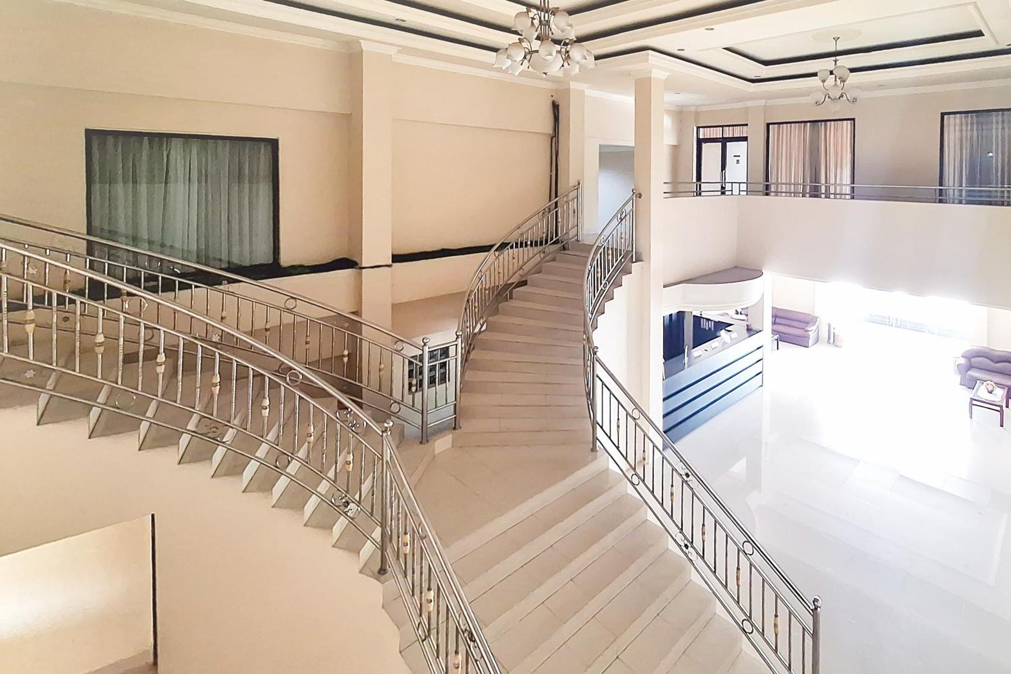Urbanview Hotel Surya Kahayan Palangkaraya By Reddoorz Exteriör bild