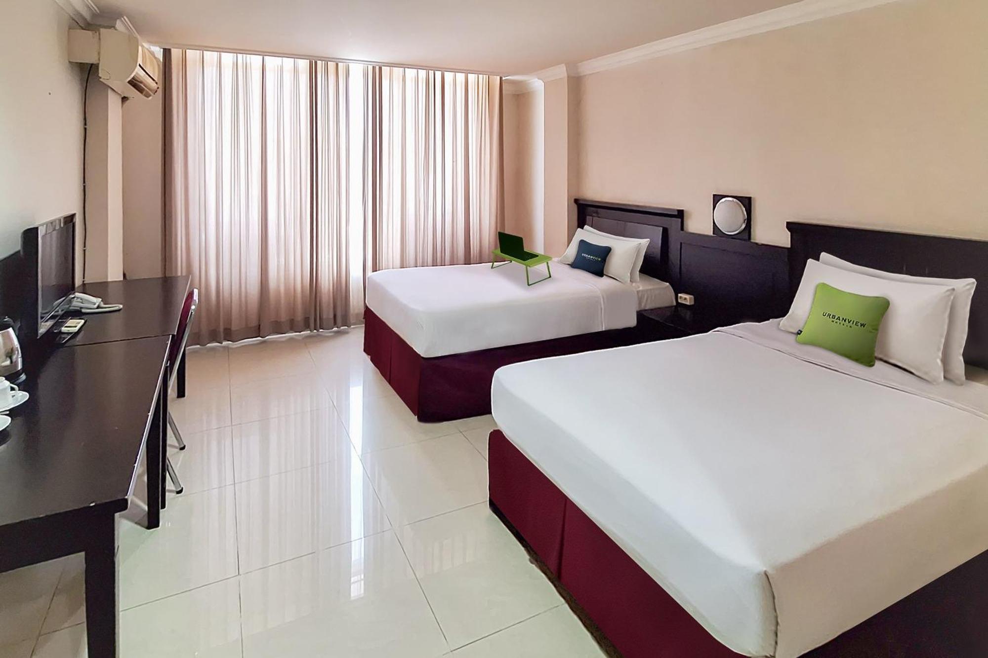 Urbanview Hotel Surya Kahayan Palangkaraya By Reddoorz Exteriör bild